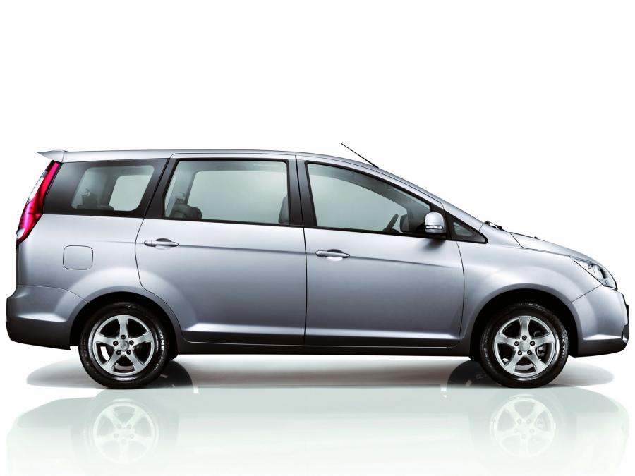  Proton Exora 2009 года  (фото 5 из 12)